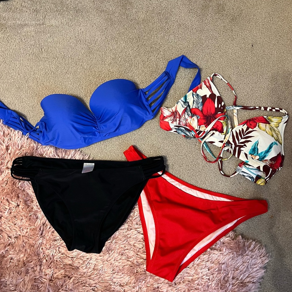 Mixed Brand Mix & Match bikini DD XL  Blue, Red, Black and tropical Floral